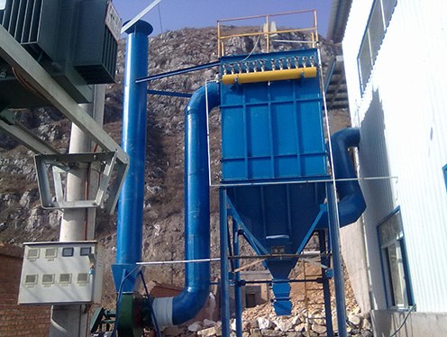 YLMD II型在線(xiàn)清灰脈噴袋式除塵器